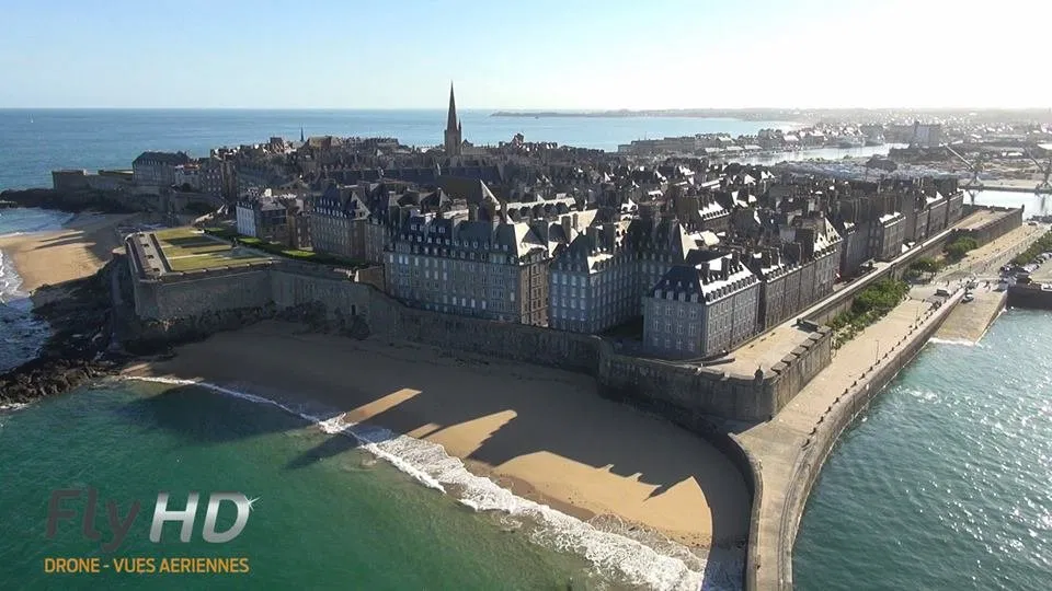 ST-MALO Intra-Muros, Appartement 81 m2, te ontdekken zonder uitstel