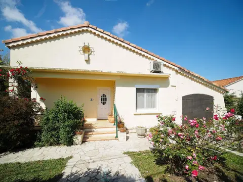 Photo of ISTRES - Family home - T6 - 150m²/635m² with swimming pool