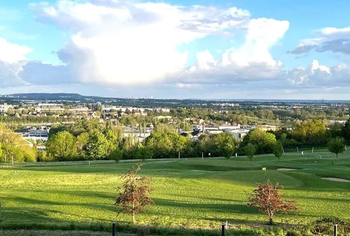 MIETINVESTITION – ENNERY – Tourist Residence Le Green des Impressionnistes – 6.71% Rentabilität