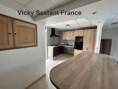 Photo of DETACHED COUNTRY HOUSE WITH LARGE PRIVATE GARDEN