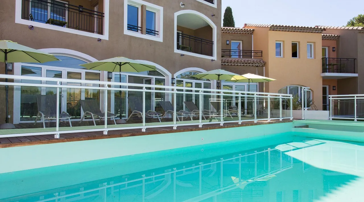 INVESTIMENTO IN AFFITTO – MOUGINS – Residenza Adonis Mougins**** - Rendimento del 6,97%
