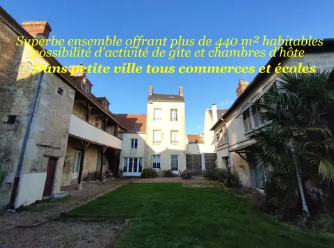 Photo of Located in the heart of a small town with all shops, schools and colleges
