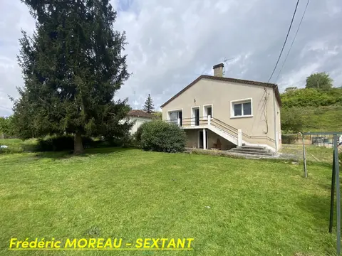 Photo of Charming 85m2 house with garage and laundry room, set on a lovely 800m2 plot with space for a pool.