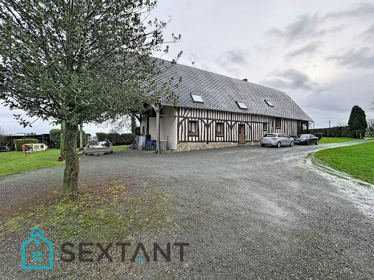 Norman half-timbered house – Longère, 207 sqm