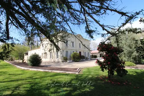Photo of RENOVATED MANSION AND TURNKEY PROFESSIONAL TOOLS ON MORE THAN 10 HECTARES