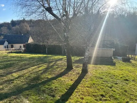 Photo of Land for sale to build a house 602 m2