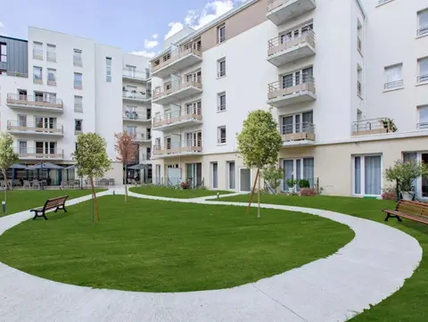 Foto de INVERSIÓN EN ALQUILER – Orleans – Residencia de Mayores Les Bords de Loire – Rentabilidad del 6,11%