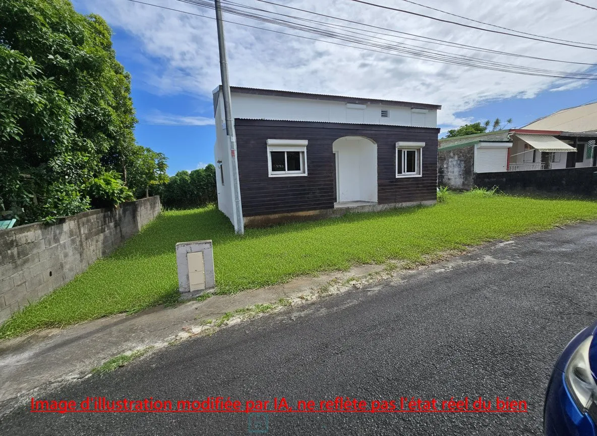 T5 Villa located in Capesterre-Belle-Eau.