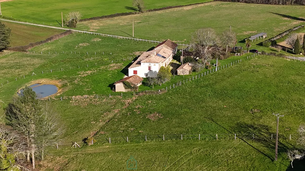 Equestrian property with 5 hectares close to Monpazier