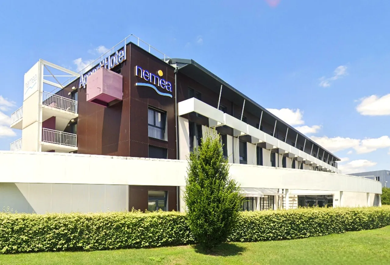 HUURBELEGGING – MERIGNAC – Nemea Residence Appart Hotel Stadium Bordeaux Airport - 7,2% rendement