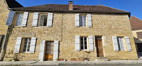 Foto de En la Bastida de Domme casa de 142 m²