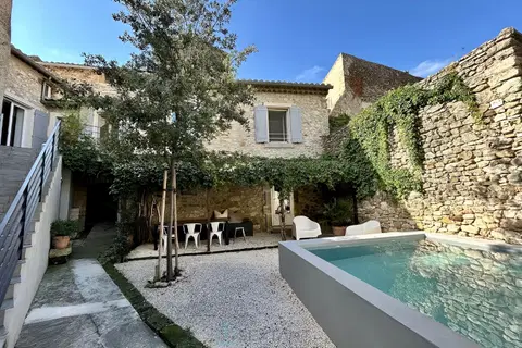صورة لـ maison de village · CORNILLON
