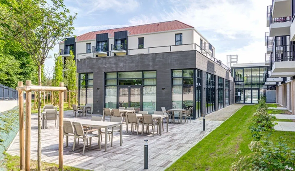 RENTAL INVESTMENT – BRETIGNY SUR ORGE – Le Carre St Pierre senior residence - 6.28% return