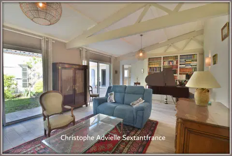 Photo of Hyper centre of Bergerac, single-storey house, 2 fully renovated bedrooms, large reception areas, garage, jardin de curé