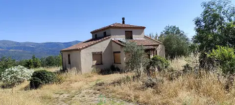 Photo of 6-Room Bioclimatic House for Renovation on a 2,500 sqm Plot
