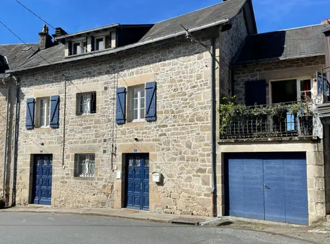 Photo of Beautiful stone property, 4 bedrooms 3 bathrooms, with separate attached gite. Lovely garden with amazing views.