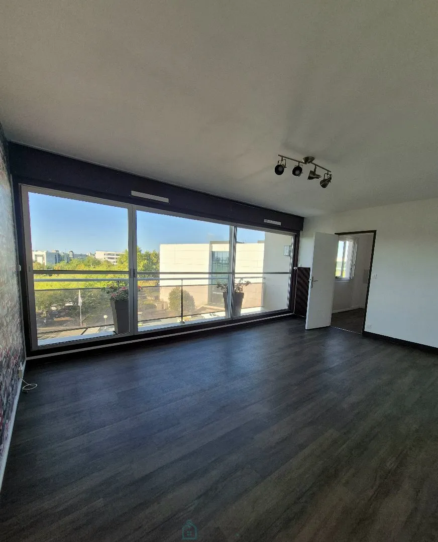 ROUEN F2 APARTMENT WITH UNDERGROUND PARKING