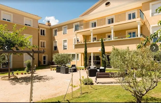 INVESTIMENTO IN AFFITTO – SALON DE PROVENCE – Residenza per Anziani L'Amandiere - Rendimento del 5,51%
