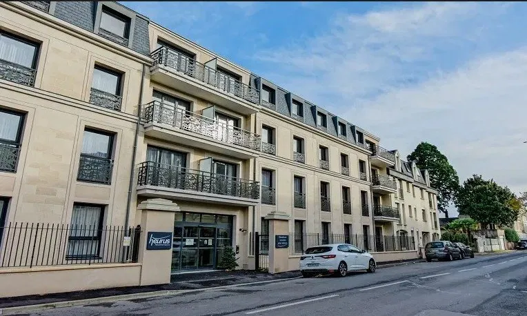 RENTAL INVESTMENT – SAUMUR – Heurus Epona multigenerational residence - 4.62% return