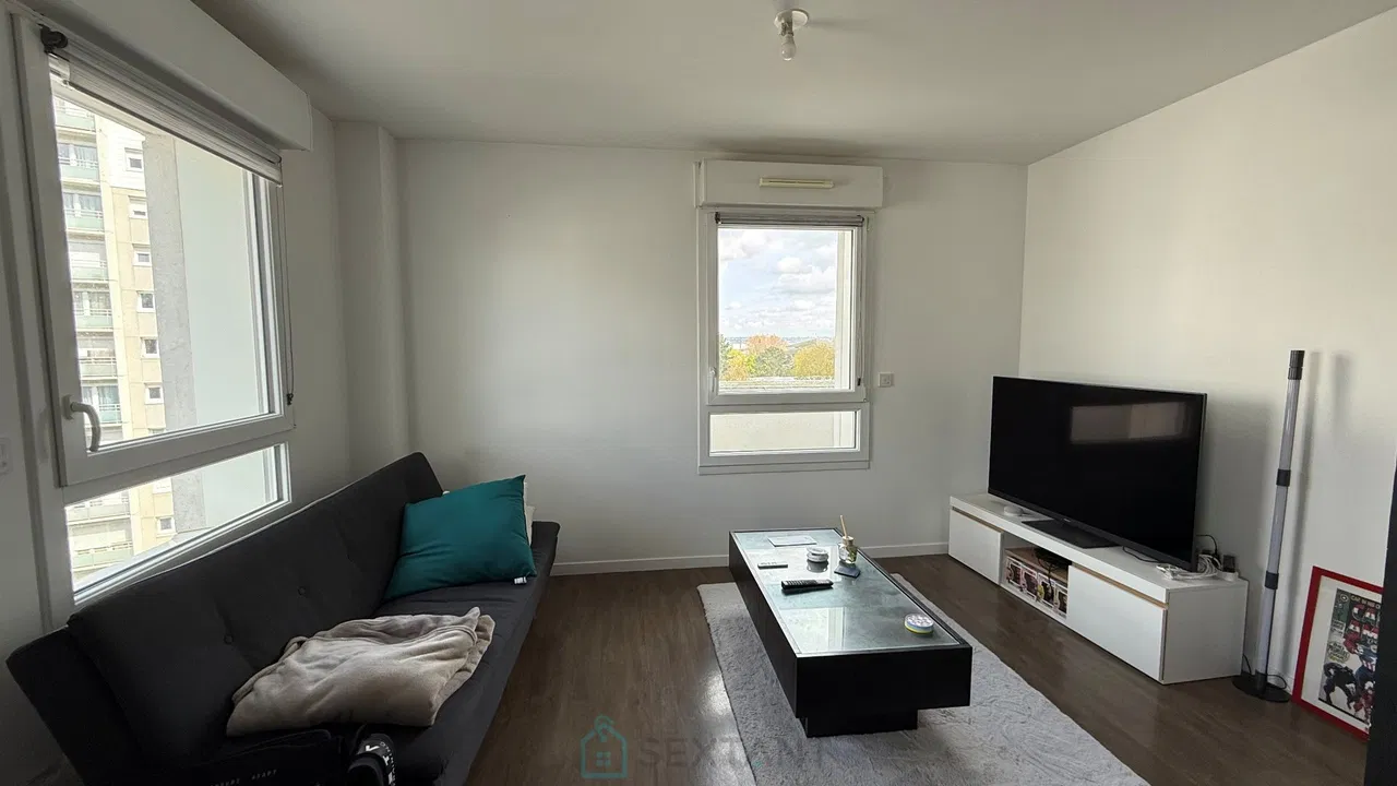 42 sq m 1-bedroom apartment – Rental investment – Le Grand-Quevilly Centre.