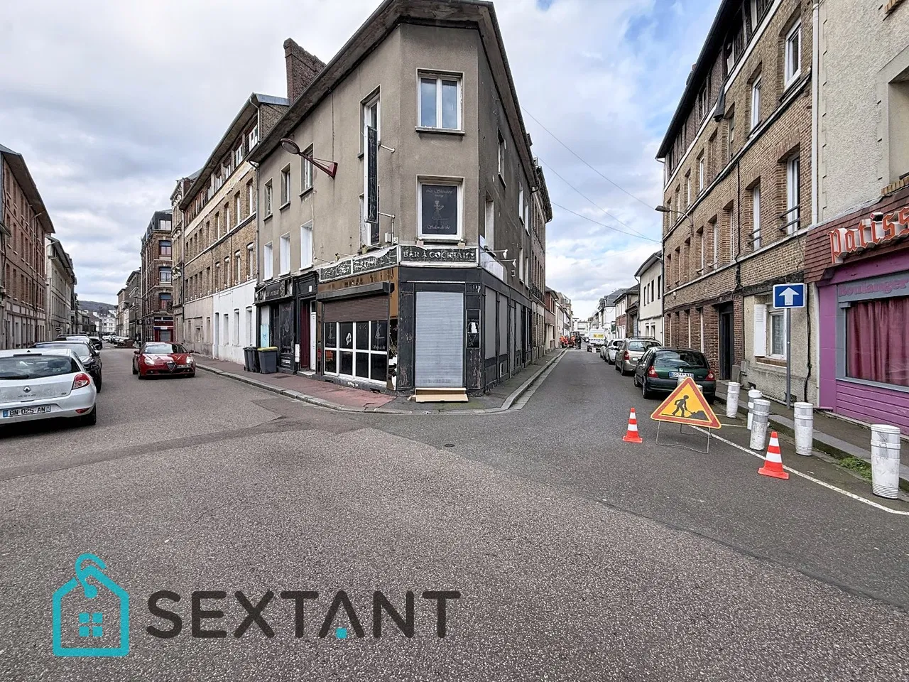 Investment building 290 m2