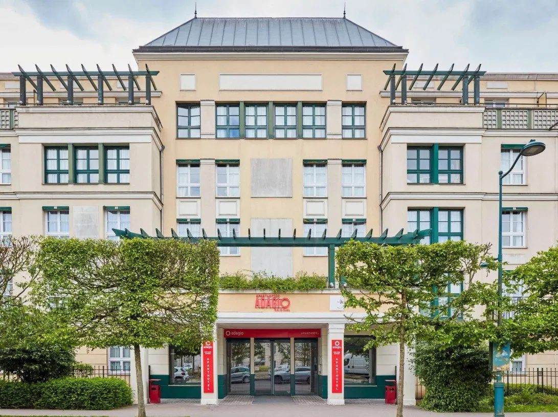 השקעה בשכירות – סרי – מלון דירות Adagio Aparthotel Val d'Europe התיירותי - תשואה 5.70%
