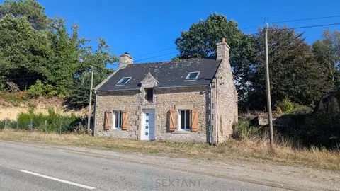 Photo of Charming breton stone house – Renovation to complete