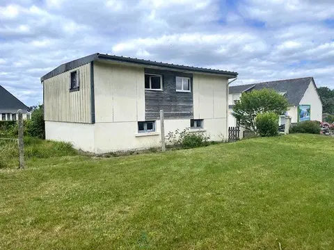 Photo of maison a renover · PLEVIN