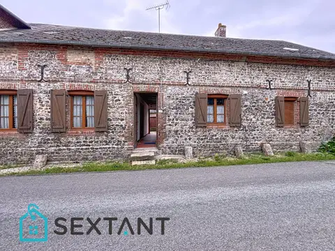 Photo of Charming house near the sea