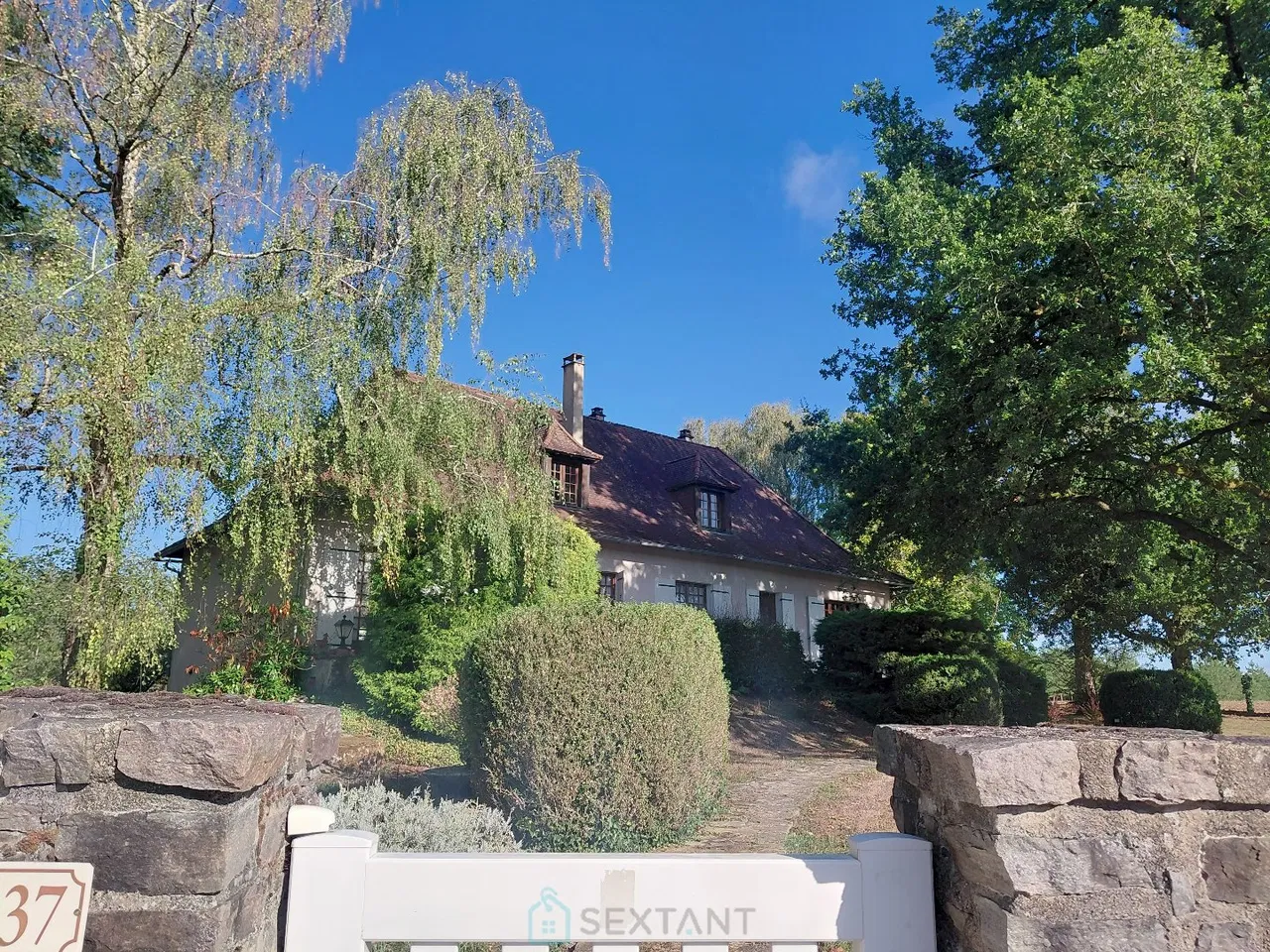 Maison de caractère au coeur du Périgord vert - Dordogne
