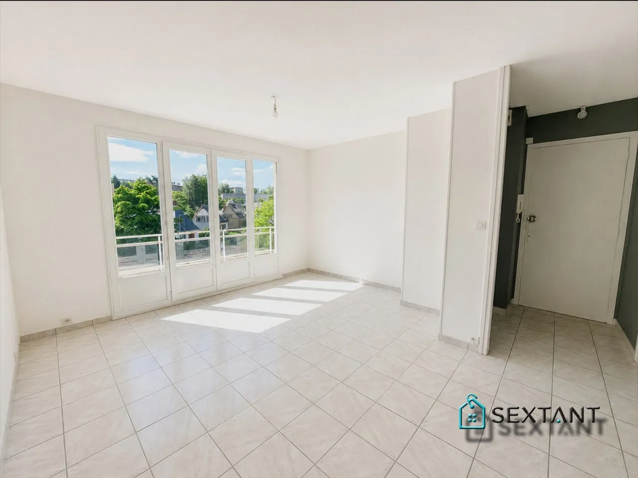 3-BEDROOM APARTMENT ÉVREUX