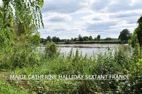 Photo of QUIET TWO-BEDROOM SINGLE-STOREY HOUSE NEAR THE RIVER TO RESTORE