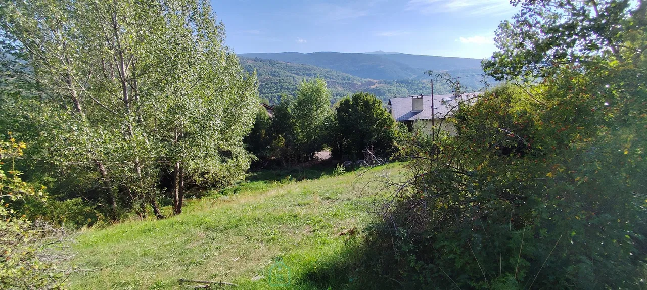 terrain diffus (hors lotissement) · OSSEJA