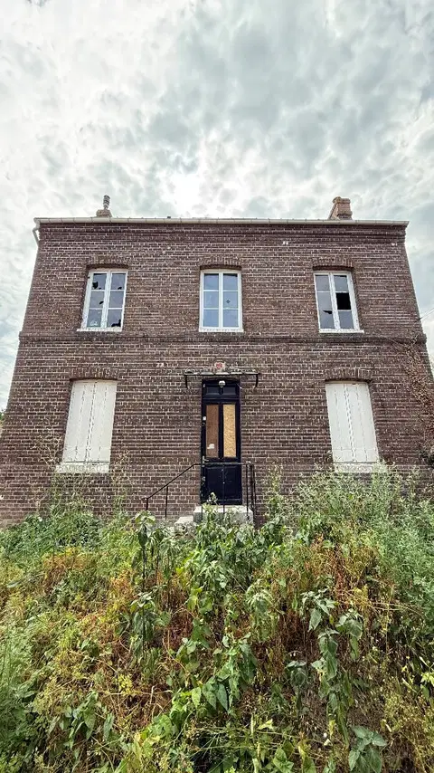 Photo of GREAT POTENTIAL – Stone house to renovate – 110 m² – 200 m² plot – Grand-Couronne.
