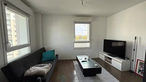 Photo of 42 sq m 1-bedroom apartment – Rental investment – Le Grand-Quevilly Centre.