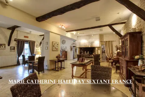 Photo of Exceptional 11-Bedroom Estate with Pool on 11,000 m² in Antonne-et-Trigonant