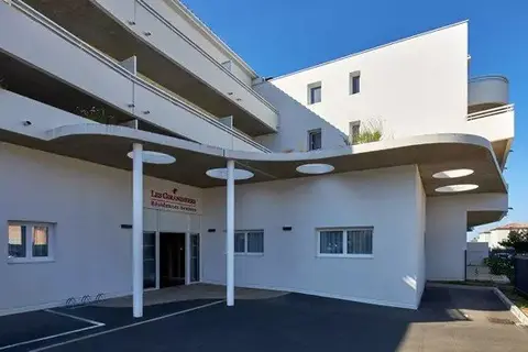 Foto de INVERSIÓN EN ALQUILER – BRUZ – Residencia Senior Les Girandieres en Rennes - Retorno 6.64%