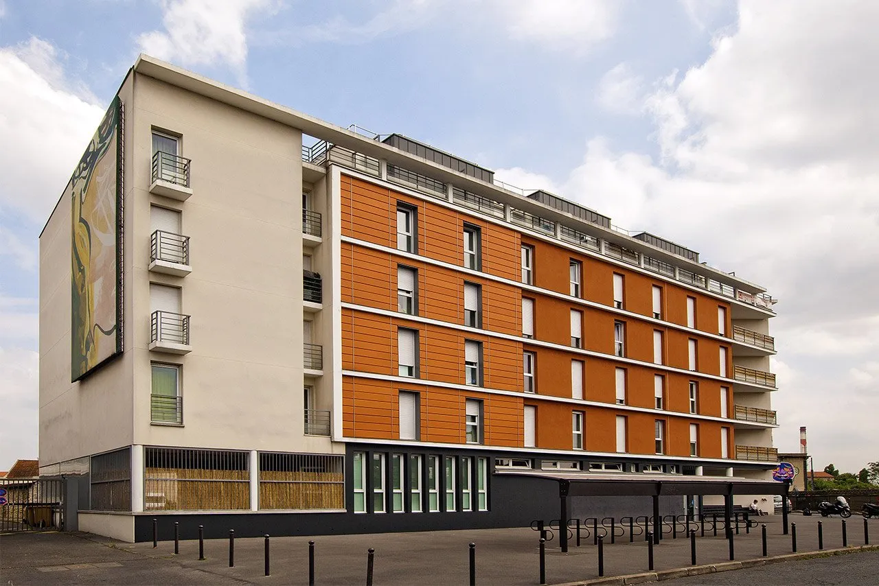 INVESTIMENTO IN AFFITTO – Vitry-sur-Seine – Residenza Studentesca Les Estudines Pierre Semard – Redditività 5,86%