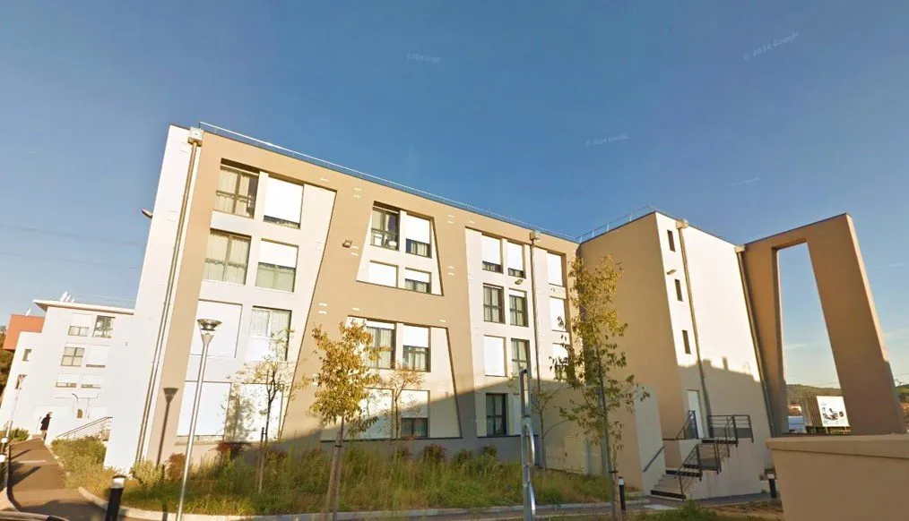 INVESTIMENTO IN AFFITTO – Aix-en-Provence – Nemea Appart'Etud Aix Sainte Victoire Residenza Studentesca – 4,84% di redditività