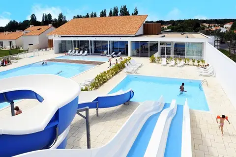 Foto von MIETINVESTITION – Les Sables-d'Olonne – Nemea Les Grands Rochers Tourist Residence - 5,69% Rentabilität