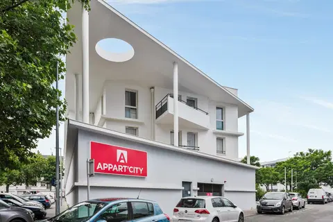 Foto von MIETINVESTITION – Saint-Nazaire – Appart'City Classic Saint-Nazaire Centre Geschäftsresidenz - 6,57% Rendite