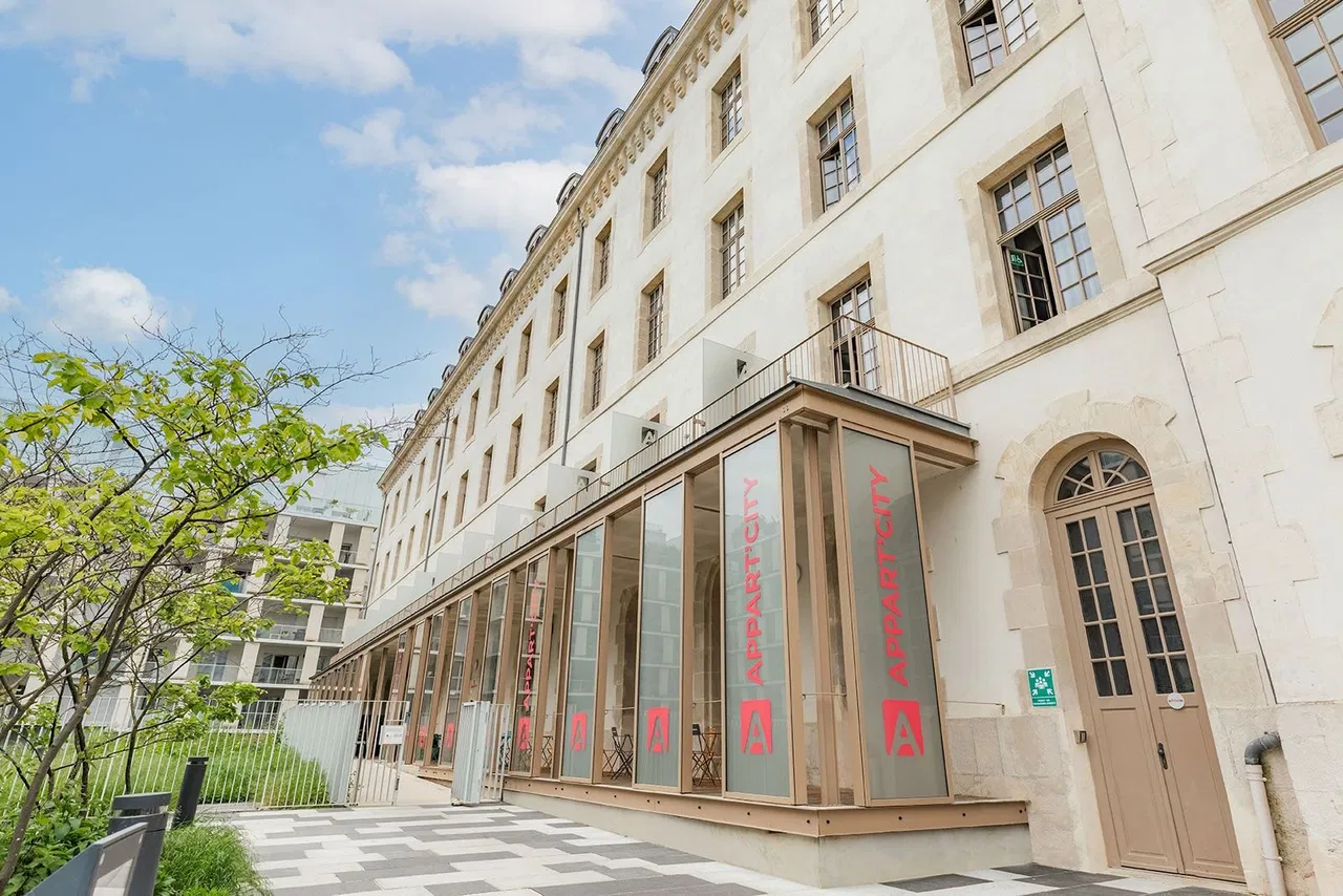 INVERSIÓN EN ALQUILER – Reims – Residencia Turística y de Negocios Appart'City Confort Reims Centre - 5.5% de rentabilidad