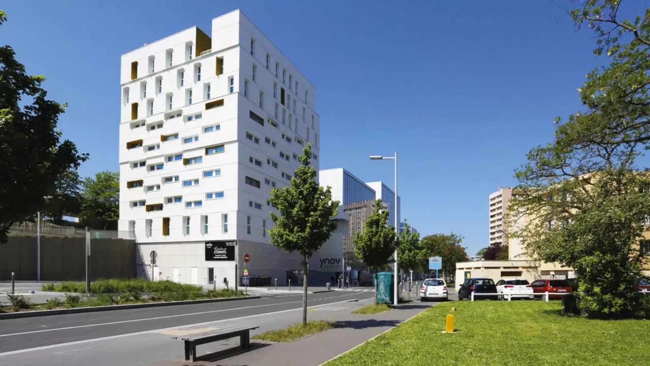 RENTAL INVESTMENT – Nanterre – Nemea Appart'Etud Nanterre Campus Student Residence - 4.91% return