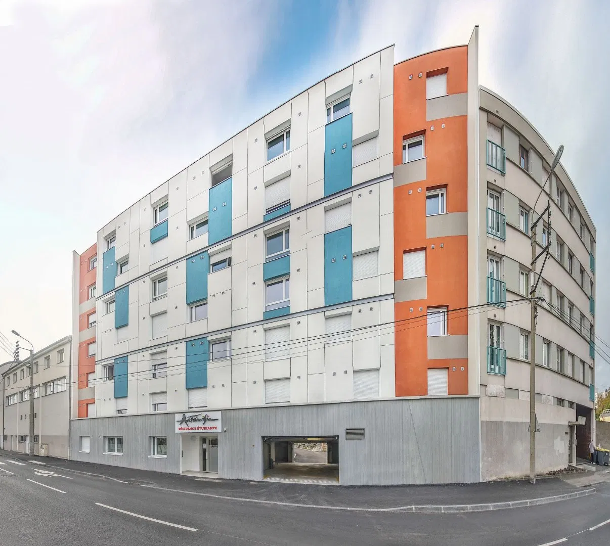 RENTAL INVESTMENT – Clermont-Ferrand – Artemisia Clermont-Ferrand Oradou Student Residence - 5% return